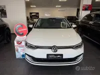Usata VW Golf VIII Style 116 CV (85 kW) 2021 Bianco Berlina