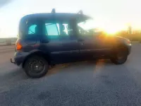 Usata Fiat Multipla 103 CV (75 kW) 2002 Blu/azzurro Monovolume