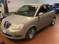 Usata Lancia Ypsilon 60 CV (44 kW) 2008 Beige Utilitaria