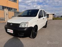 Usata Fiat Panda Active 60 CV (44 kW) 2007 Bianco Utilitaria