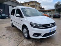 Usata VW Caddy Trendline 122 CV (89 kW) 2019 Giallo pastello Monovolume