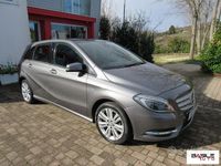 Usata Mercedes B180 Premium 109 CV (80 kW) 2011 Grigio Monovolume