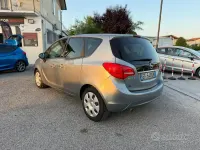 Usata Opel Meriva 110 CV (80 kW) 2011 Other Monovolume