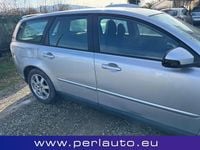 Usata Volvo V50 108 CV (79 kW) 2010 Argento Station wagon