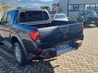 usata Mitsubishi L200 2,5 DOUBLE CAB