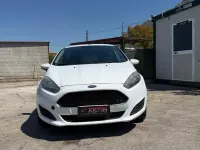 Usata Ford Fiesta 95 CV (69 kW) 2016 Bianco Utilitaria