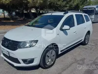Usata Dacia Logan MCV Lauréate 75 CV (55 kW) 2015 Bianco Station wagon