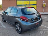 usata Peugeot 208 - 2017