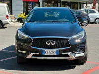 Usata Infiniti QX30 Luxe 170 CV (125 kW) 2018 Viola SUV