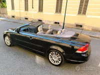 Usata Volvo C70 Summum 140 CV (102 kW) 2008 Nero Cabrio