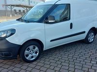 Usata Fiat Doblò Lounge 95 CV (69 kW) 2020 Bianco