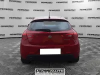 Usata Alfa Romeo Giulietta Super 120 CV (88 kW) 2017 Rosso Utilitaria