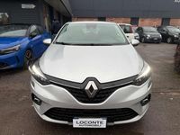 Begagnad Renault Clio V Zen 91 HK (66 kW) 2022 Silver Sedan