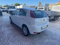 Usata Fiat Punto Evo Dynamic 75 CV (55 kW) 2010 Bianco Utilitaria