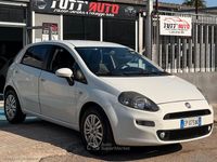 Usata Fiat Punto 75 CV (55 kW) 2013 Bianco Utilitaria