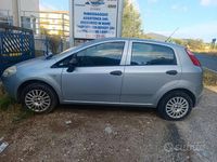 Usata Fiat Grande Punto 77 CV (56 kW) 2009 Grigio Utilitaria