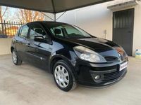 usata Renault Clio 1.4 16V BENZINA 5 porte Le Iene OK NEOPATENTATI