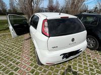 Usata Fiat Punto 78 CV (57 kW) 2015 Bianco Utilitaria