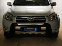 Usata Toyota RAV4 177 CV (130 kW) 2006 Grigio SUV