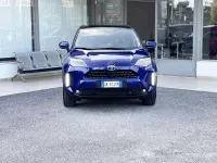 Usata Toyota Yaris Cross Lounge 92 CV (67 kW) 2022 Blu/azzurro SUV