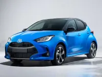 Nuova Toyota Yaris 116 CV (85 kW) 2026 Argento Utilitaria