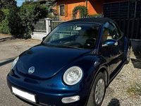 Usata VW Beetle Cabriolet 150 CV (110 kW) 2004 Blu Cabrio