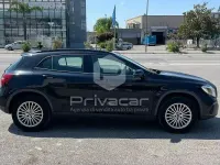 Usata Mercedes GLA180 Business 122 CV (89 kW) 2020 Nero SUV