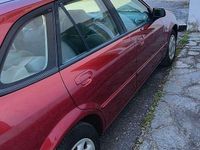 Usata Mazda 323 Exclusive 98 CV (72 kW) 2002 Rosso Berlina
