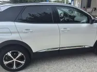 Usata Peugeot 3008 Allure 131 CV (96 kW) 2022 Bianco SUV