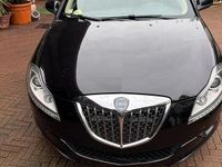 Usata Lancia Delta 120 CV (88 kW) 2010 Nero Utilitaria