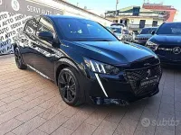 Usata Peugeot 208 GT 102 CV (75 kW) 2023 Nero Utilitaria