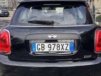 Begagnad Mini ONE 75 HK (55 kW) 2016 Svart Halvkombi