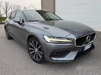 Usata Volvo V60 Business Edition 190 CV (139 kW) 2020 Grigio Station wagon