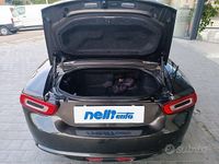 Usata Fiat 124 Spider Lusso 140 CV (102 kW) 2017 Verde Cabrio