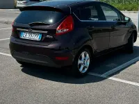 Usata Ford Fiesta 97 CV (71 kW) 2010 Berlina