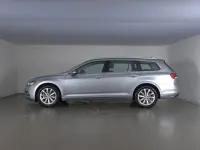 Usata VW Passat Business 122 CV (89 kW) 2024 Pyrit silver metallizzato Station wagon