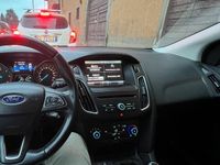 Usata Ford Focus 120 CV (88 kW) 2015 Nero Station wagon