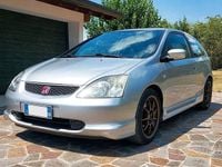 Usata Honda Civic Type R 200 CV (147 kW) 2002 Grigio Utilitaria