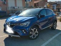 Usata Renault Captur Techno 101 CV (74 kW) 2023 Blu SUV