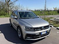 Usata VW Tiguan Sportline 125 CV (91 kW) 2018 Argento SUV