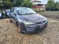 Usata Ford Focus Titanium 90 CV (66 kW) 2007 Blu Berlina