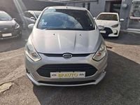 Usado Ford B-MAX 95 CV (69 kW) 2013 Plateado Monovolumen