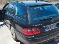 Usata Mercedes E320 Avantgarde 224 CV (164 kW) 2008 Nero Station wagon