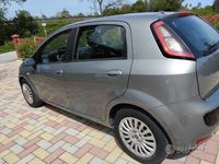 Usata Fiat Grande Punto 90 CV (66 kW) 2012 Grigio Utilitaria