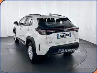 Occasion Toyota Yaris Cross Active 116 ch (85 kW) 2024 Blanc SUV