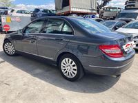 Usata Mercedes C200 Avantgarde 136 CV (100 kW) 2010 Nero Berlina