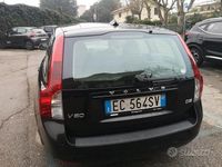 Usata Volvo V50 124 CV (91 kW) 2010 Nero Station wagon