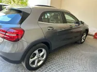 Usata Mercedes GLA200 Premium 136 CV (100 kW) 2018 Grigio SUV