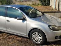 Usata VW Golf VI Trendline 105 CV (77 kW) 2010 Argento Utilitaria