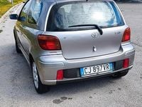 Usata Toyota Yaris Sport 2003 Grigio Berlina